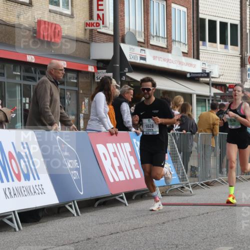 15.09.2024 - PSD Bank Halbmarathon Michael Strokosch http://msf.ph/oto/7084866 15.09.2024 11:23:26 Ziel 638, 663, 679, 683, 687, 879, 881, 1028 meine-sportfotos.de