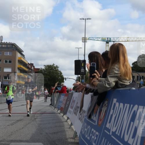 15.09.2024 - PSD Bank Halbmarathon Michael Strokosch http://msf.ph/oto/7084868 15.09.2024 12:31:43 Ziel 2192, 2352, 2358, 2423, 3014, 3203, 3207, 3356, 3541 meine-sportfotos.de