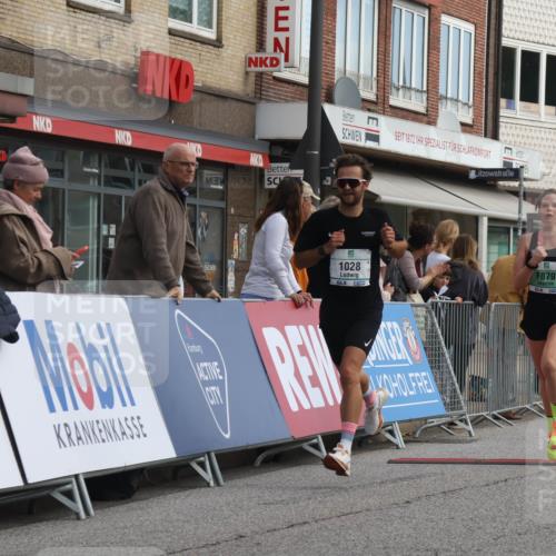 15.09.2024 - PSD Bank Halbmarathon Michael Strokosch http://msf.ph/oto/7084870 15.09.2024 11:23:26 Ziel 638, 663, 679, 683, 687, 879, 881, 1028 meine-sportfotos.de