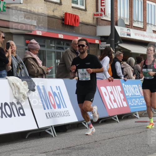 15.09.2024 - PSD Bank Halbmarathon Michael Strokosch http://msf.ph/oto/7084881 15.09.2024 11:23:27 Ziel 638, 663, 679, 683, 687, 879, 881, 1028 meine-sportfotos.de