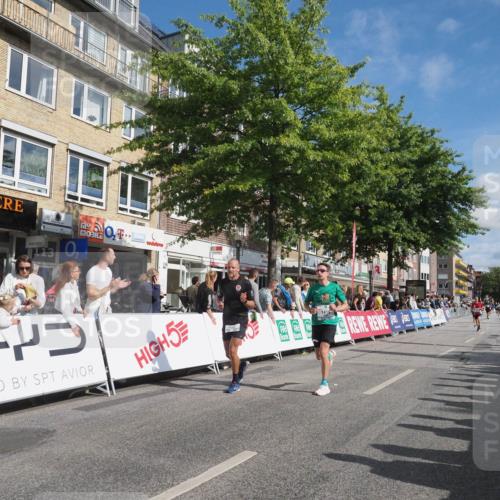 15.09.2024 - PSD Bank Halbmarathon Miley Keyser http://msf.ph/oto/7084884 15.09.2024 11:48:27 Ziel 782, 833, 1182, 1254, 1264, 1321, 1356, 1374, 1419, 1519, 1520, 1532, 2484, 2563, 2944, 3556 meine-sportfotos.de