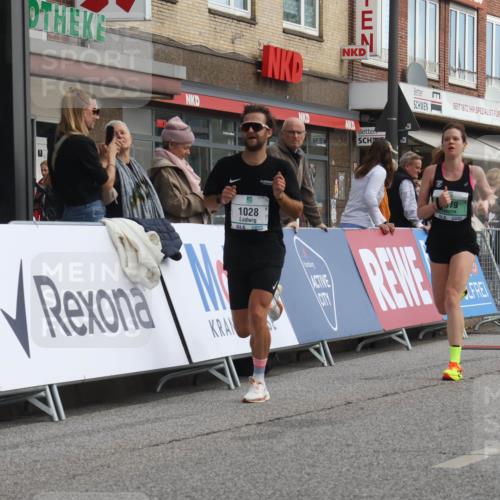 15.09.2024 - PSD Bank Halbmarathon Michael Strokosch http://msf.ph/oto/7084885 15.09.2024 11:23:27 Ziel 638, 663, 679, 683, 687, 879, 881, 1028 meine-sportfotos.de