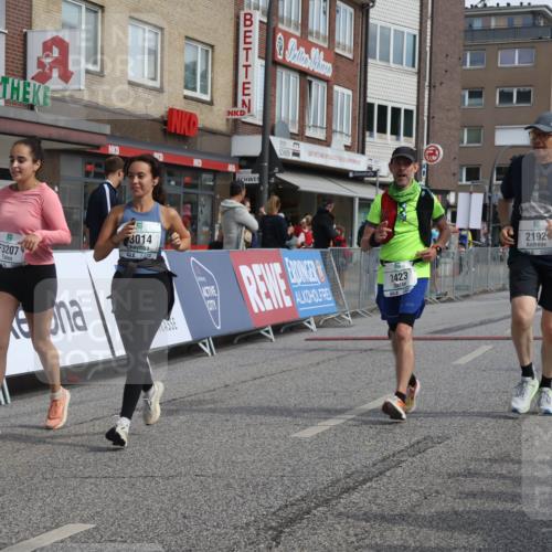15.09.2024 - PSD Bank Halbmarathon Michael Strokosch http://msf.ph/oto/7084897 15.09.2024 12:31:46 Ziel 2192, 2352, 2358, 2423, 3014, 3203, 3207, 3291, 3356, 3541 meine-sportfotos.de
