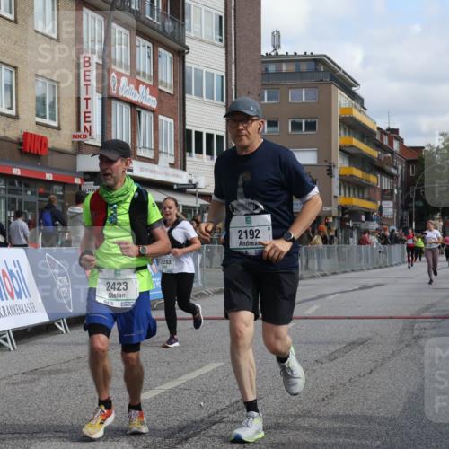 15.09.2024 - PSD Bank Halbmarathon Michael Strokosch http://msf.ph/oto/7084915 15.09.2024 12:31:46 Ziel 2192, 2352, 2358, 2423, 3014, 3203, 3207, 3291, 3356, 3541 meine-sportfotos.de
