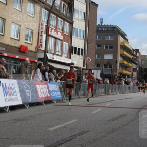 15.09.2024 - PSD Bank Halbmarathon Michael Strokosch http://msf.ph/oto/7084918 15.09.2024 11:23:30 Ziel 638, 663, 679, 687, 879, 881, 1028 meine-sportfotos.de