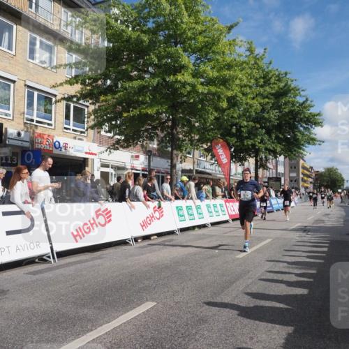15.09.2024 - PSD Bank Halbmarathon Miley Keyser http://msf.ph/oto/7084926 15.09.2024 11:48:37 Ziel 782, 1102, 1182, 1254, 1307, 1374, 1408, 1419, 1519, 1532, 1736, 1764, 2185, 2644 meine-sportfotos.de