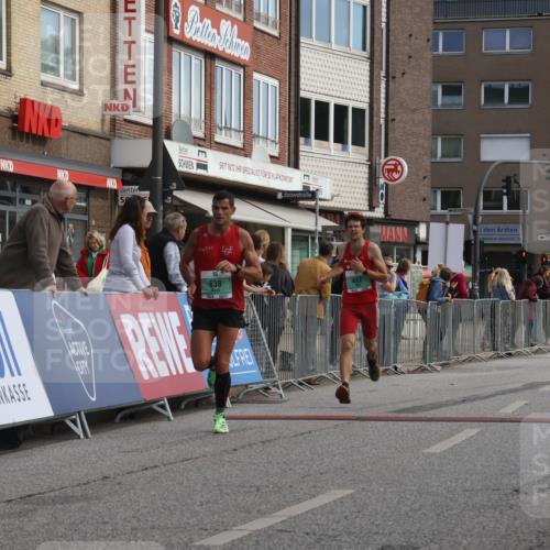 15.09.2024 - PSD Bank Halbmarathon Michael Strokosch http://msf.ph/oto/7084927 15.09.2024 11:23:30 Ziel 638, 663, 679, 687, 879, 881, 1028 meine-sportfotos.de