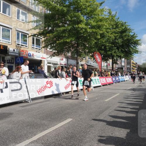 15.09.2024 - PSD Bank Halbmarathon Miley Keyser http://msf.ph/oto/7084951 15.09.2024 11:48:40 Ziel 782, 1102, 1182, 1254, 1307, 1374, 1408, 1519, 1736, 1764, 2185, 2644 meine-sportfotos.de