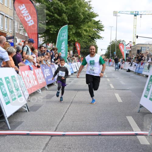 15.09.2024 - PSD Bank Halbmarathon Strokosch-Dieckow http://msf.ph/oto/7084956 15.09.2024 12:27:37 Ziel 2528, 2812, 3288 meine-sportfotos.de