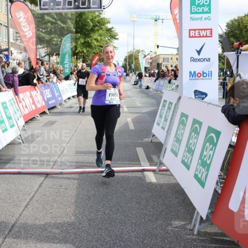 15.09.2024 - PSD Bank Halbmarathon Strokosch-Dieckow http://msf.ph/oto/7084965 15.09.2024 12:36:53 Ziel 1978, 3404, 3411 meine-sportfotos.de