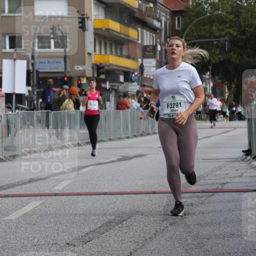 15.09.2024 - PSD Bank Halbmarathon Michael Strokosch http://msf.ph/oto/7084968 15.09.2024 12:31:54 Ziel 2192, 2423, 3014, 3104, 3203, 3207, 3291 meine-sportfotos.de
