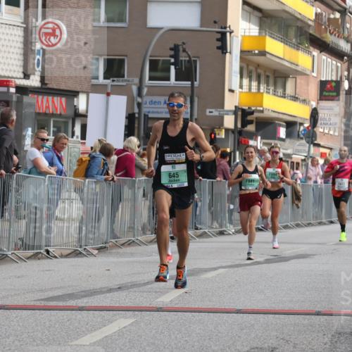 15.09.2024 - PSD Bank Halbmarathon Michael Strokosch http://msf.ph/oto/7084993 15.09.2024 11:23:37 Ziel 638, 645, 687, 865, 879, 894, 941, 1028, 1072 meine-sportfotos.de