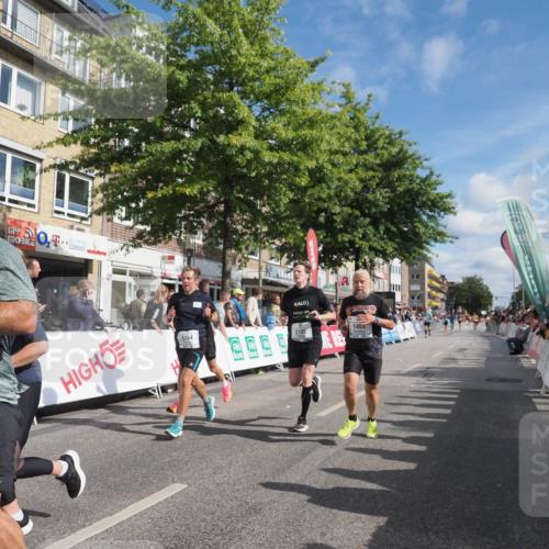 15.09.2024 - PSD Bank Halbmarathon Miley Keyser http://msf.ph/oto/7084994 15.09.2024 11:48:46 Ziel 958, 1102, 1182, 1307, 1374, 1408, 1689, 1736, 1764, 2185, 2209, 2644, 2700 meine-sportfotos.de