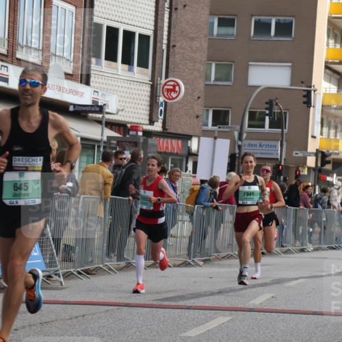 15.09.2024 - PSD Bank Halbmarathon Michael Strokosch http://msf.ph/oto/7085037 15.09.2024 11:23:40 Ziel 638, 645, 687, 865, 879, 894, 941, 1028, 1034, 1072 meine-sportfotos.de