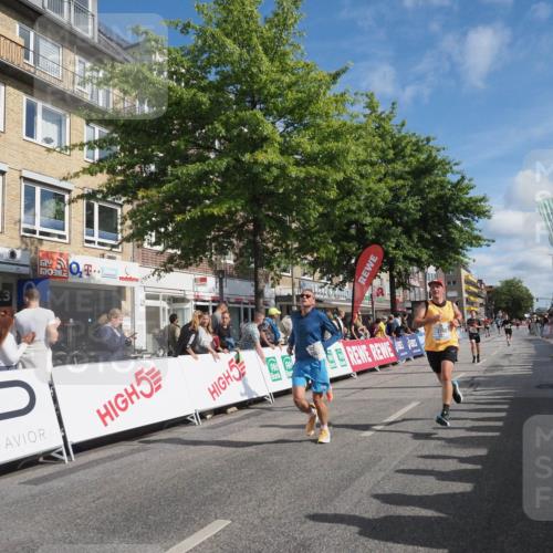 15.09.2024 - PSD Bank Halbmarathon Miley Keyser http://msf.ph/oto/7085047 15.09.2024 11:48:58 Ziel 958, 1355, 1689, 1819, 1977, 2209, 2700 meine-sportfotos.de