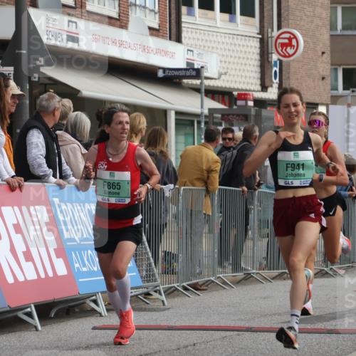 15.09.2024 - PSD Bank Halbmarathon Michael Strokosch http://msf.ph/oto/7085053 15.09.2024 11:23:41 Ziel 638, 645, 687, 865, 894, 941, 1034, 1072 meine-sportfotos.de