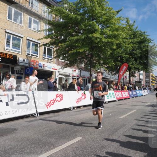 15.09.2024 - PSD Bank Halbmarathon Miley Keyser http://msf.ph/oto/7085078 15.09.2024 11:49:02 Ziel 958, 1355, 1567, 1689, 1819, 1977, 2209, 2700 meine-sportfotos.de