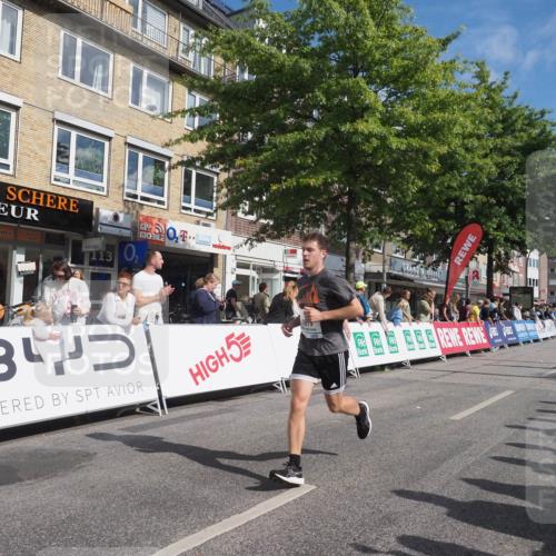 15.09.2024 - PSD Bank Halbmarathon Miley Keyser http://msf.ph/oto/7085082 15.09.2024 11:49:02 Ziel 958, 1355, 1567, 1689, 1819, 1977, 2209, 2700 meine-sportfotos.de