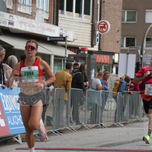 15.09.2024 - PSD Bank Halbmarathon Michael Strokosch http://msf.ph/oto/7085086 15.09.2024 11:23:43 Ziel 638, 645, 687, 865, 894, 941, 1034, 1072 meine-sportfotos.de