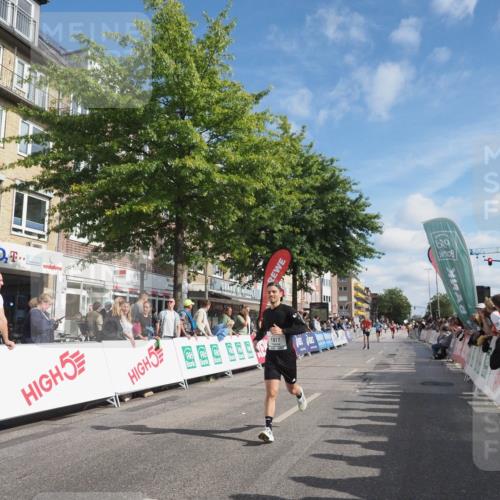 15.09.2024 - PSD Bank Halbmarathon Miley Keyser http://msf.ph/oto/7085101 15.09.2024 11:49:05 Ziel 958, 1333, 1355, 1567, 1689, 1819, 1977, 2209, 2700 meine-sportfotos.de