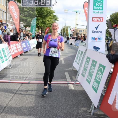 15.09.2024 - PSD Bank Halbmarathon Strokosch-Dieckow http://msf.ph/oto/7085103 15.09.2024 12:36:54 Ziel 1978, 3404, 3411 meine-sportfotos.de