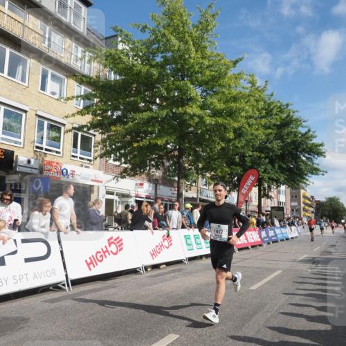15.09.2024 - PSD Bank Halbmarathon Miley Keyser http://msf.ph/oto/7085109 15.09.2024 11:49:05 Ziel 958, 1333, 1355, 1567, 1689, 1819, 1977, 2209, 2700 meine-sportfotos.de
