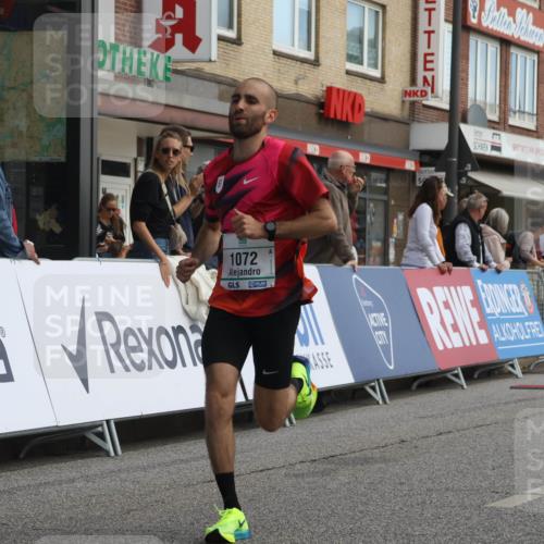 15.09.2024 - PSD Bank Halbmarathon Michael Strokosch http://msf.ph/oto/7085123 15.09.2024 11:23:45 Ziel 645, 687, 865, 894, 941, 1034, 1072 meine-sportfotos.de
