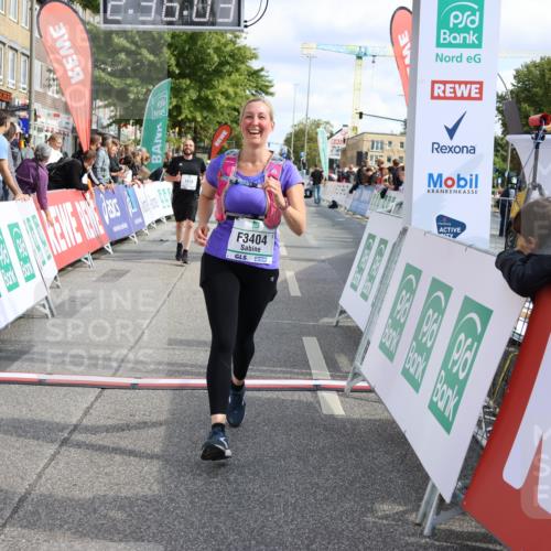 15.09.2024 - PSD Bank Halbmarathon Strokosch-Dieckow http://msf.ph/oto/7085129 15.09.2024 12:36:54 Ziel 1978, 3404, 3411 meine-sportfotos.de