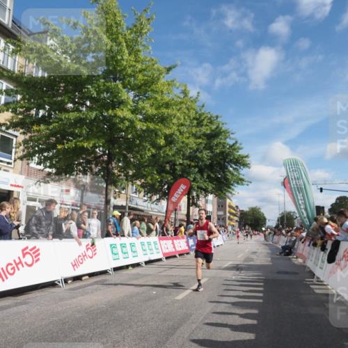 15.09.2024 - PSD Bank Halbmarathon Miley Keyser http://msf.ph/oto/7085147 15.09.2024 11:49:13 Ziel 785, 1333, 1355, 1567, 1977, 2219, 3182 meine-sportfotos.de