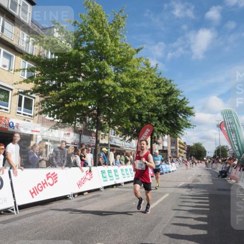 15.09.2024 - PSD Bank Halbmarathon Miley Keyser http://msf.ph/oto/7085156 15.09.2024 11:49:14 Ziel 785, 1333, 1355, 1567, 1977, 2219, 3182 meine-sportfotos.de