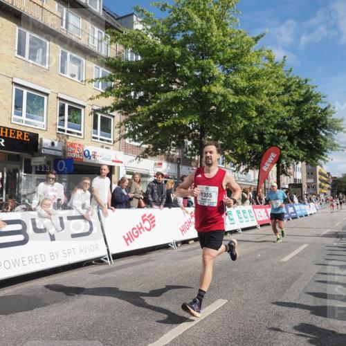 15.09.2024 - PSD Bank Halbmarathon Miley Keyser http://msf.ph/oto/7085166 15.09.2024 11:49:14 Ziel 785, 1333, 1355, 1567, 1977, 2219, 3182 meine-sportfotos.de