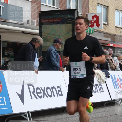 15.09.2024 - PSD Bank Halbmarathon Michael Strokosch http://msf.ph/oto/7085175 15.09.2024 11:23:49 Ziel 645, 672, 675, 865, 894, 941, 1034, 1072 meine-sportfotos.de