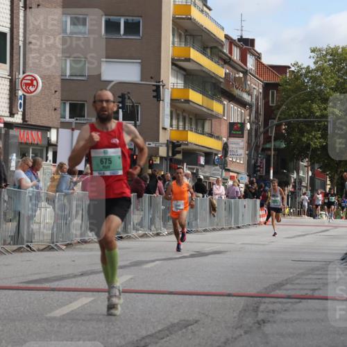 15.09.2024 - PSD Bank Halbmarathon Michael Strokosch http://msf.ph/oto/7085210 15.09.2024 11:23:53 Ziel 672, 675, 865, 894, 941, 1034, 1072, 1098 meine-sportfotos.de
