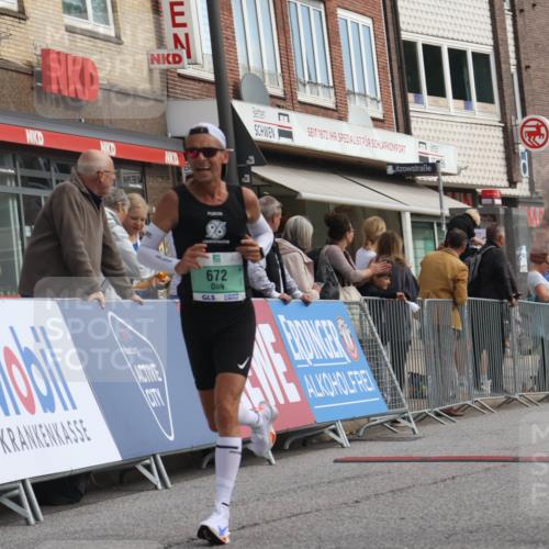 15.09.2024 - PSD Bank Halbmarathon Michael Strokosch http://msf.ph/oto/7085220 15.09.2024 11:23:53 Ziel 672, 675, 865, 894, 941, 1034, 1072, 1098 meine-sportfotos.de
