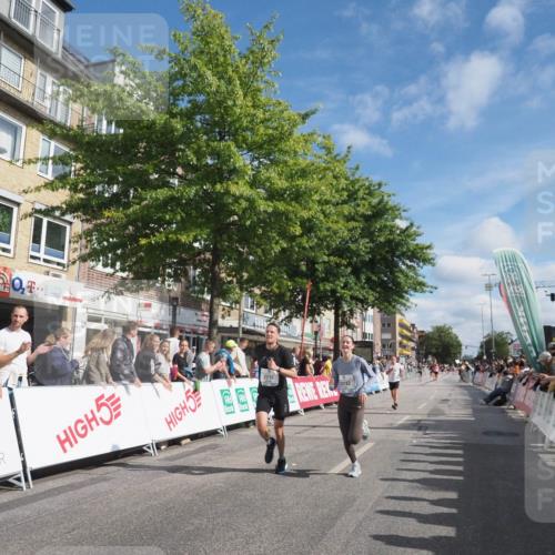 15.09.2024 - PSD Bank Halbmarathon Miley Keyser http://msf.ph/oto/7085230 15.09.2024 11:49:25 Ziel 785, 1333, 1500, 1620, 2219, 2701, 2838, 3182 meine-sportfotos.de