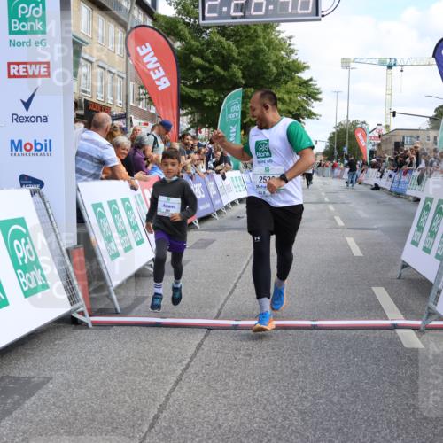 15.09.2024 - PSD Bank Halbmarathon Strokosch-Dieckow http://msf.ph/oto/7085257 15.09.2024 12:27:39 Ziel 2528, 2812, 3288 meine-sportfotos.de