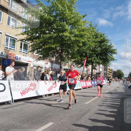 15.09.2024 - PSD Bank Halbmarathon Miley Keyser http://msf.ph/oto/7085288 15.09.2024 11:49:36 Ziel 1229, 1475, 1500, 1579, 1620, 2096, 2701, 2768, 2838 meine-sportfotos.de