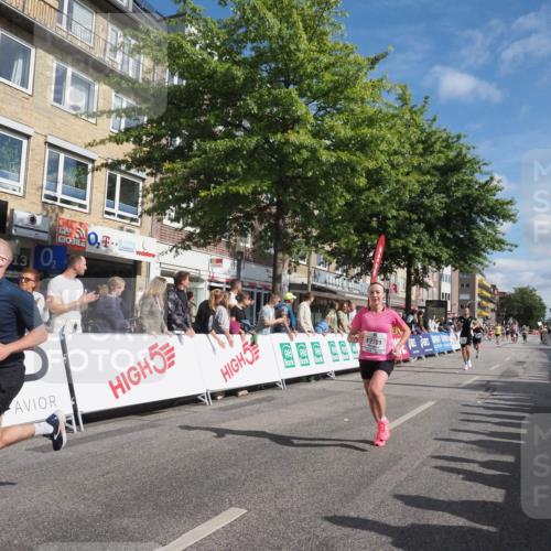 15.09.2024 - PSD Bank Halbmarathon Miley Keyser http://msf.ph/oto/7085296 15.09.2024 11:49:38 Ziel 1229, 1475, 1500, 1525, 1579, 1620, 1796, 2096, 2701, 2768, 2838, 2857 meine-sportfotos.de