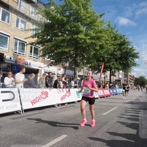 15.09.2024 - PSD Bank Halbmarathon Miley Keyser http://msf.ph/oto/7085303 15.09.2024 11:49:38 Ziel 1229, 1475, 1500, 1525, 1579, 1620, 1796, 2096, 2701, 2768, 2838, 2857 meine-sportfotos.de