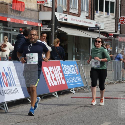 15.09.2024 - PSD Bank Halbmarathon Michael Strokosch http://msf.ph/oto/7085304 15.09.2024 12:32:37 Ziel 2411, 2414, 2425, 3045, 3358, 3368 meine-sportfotos.de