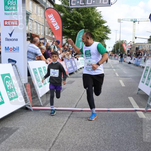 15.09.2024 - PSD Bank Halbmarathon Strokosch-Dieckow http://msf.ph/oto/7085309 15.09.2024 12:27:39 Ziel 2528, 2812, 3288 meine-sportfotos.de