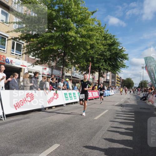 15.09.2024 - PSD Bank Halbmarathon Miley Keyser http://msf.ph/oto/7085314 15.09.2024 11:49:41 Ziel 1229, 1475, 1525, 1579, 1616, 1620, 1796, 2096, 2678, 2701, 2768, 2838, 2857 meine-sportfotos.de