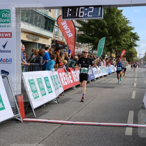 15.09.2024 - PSD Bank Halbmarathon Strokosch-Dieckow http://msf.ph/oto/7085338 15.09.2024 11:17:12 Ziel 536, 561, 601, 607, 621, 623, 1007 meine-sportfotos.de