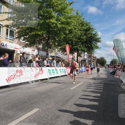 15.09.2024 - PSD Bank Halbmarathon Miley Keyser http://msf.ph/oto/7085339 15.09.2024 11:49:47 Ziel 970, 1229, 1475, 1525, 1579, 1616, 1680, 1763, 1796, 1989, 2096, 2678, 2701, 2768, 2857 meine-sportfotos.de