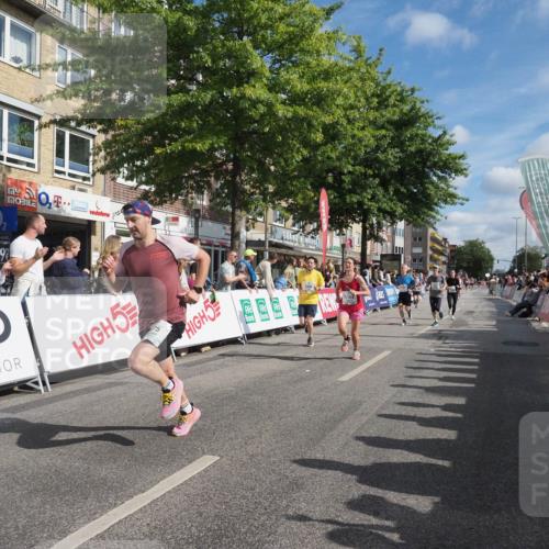 15.09.2024 - PSD Bank Halbmarathon Miley Keyser http://msf.ph/oto/7085354 15.09.2024 11:49:48 Ziel 970, 1229, 1475, 1525, 1579, 1616, 1680, 1763, 1796, 1989, 2096, 2678, 2768, 2857 meine-sportfotos.de