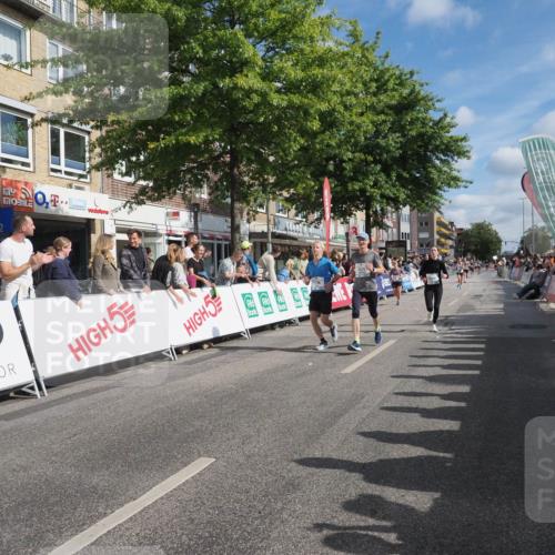 15.09.2024 - PSD Bank Halbmarathon Miley Keyser http://msf.ph/oto/7085376 15.09.2024 11:49:50 Ziel 970, 1229, 1475, 1525, 1579, 1616, 1680, 1763, 1796, 1989, 2096, 2678, 2768, 2857 meine-sportfotos.de