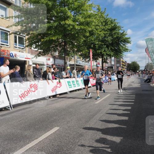 15.09.2024 - PSD Bank Halbmarathon Miley Keyser http://msf.ph/oto/7085378 15.09.2024 11:49:50 Ziel 970, 1229, 1475, 1525, 1579, 1616, 1680, 1763, 1796, 1989, 2096, 2678, 2768, 2857 meine-sportfotos.de