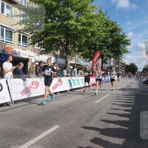 15.09.2024 - PSD Bank Halbmarathon Miley Keyser http://msf.ph/oto/7085433 15.09.2024 11:49:56 Ziel 970, 1525, 1572, 1616, 1680, 1692, 1763, 1796, 1892, 1989, 2096, 2678, 2857 meine-sportfotos.de