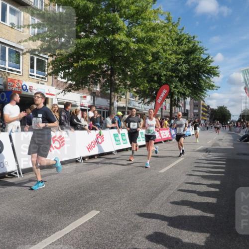 15.09.2024 - PSD Bank Halbmarathon Miley Keyser http://msf.ph/oto/7085437 15.09.2024 11:49:56 Ziel 970, 1525, 1572, 1616, 1680, 1692, 1763, 1796, 1892, 1989, 2096, 2678, 2857 meine-sportfotos.de