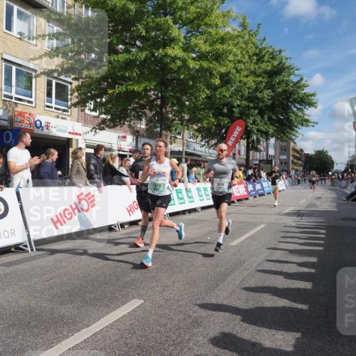 15.09.2024 - PSD Bank Halbmarathon Miley Keyser http://msf.ph/oto/7085446 15.09.2024 11:49:57 Ziel 970, 1525, 1572, 1616, 1680, 1692, 1763, 1796, 1892, 1989, 2067, 2096, 2678, 2857, 3536 meine-sportfotos.de